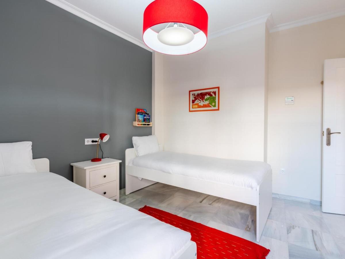 Holi-Rent Penthouse Penuelas Seville Ngoại thất bức ảnh